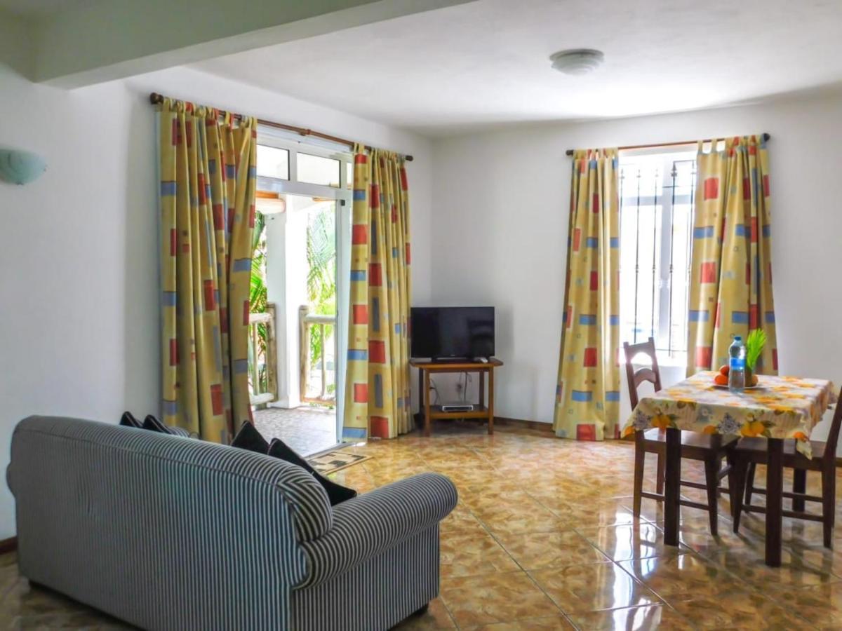 Tulsi Apartment & Studio Ла-Ґулет Екстер'єр фото